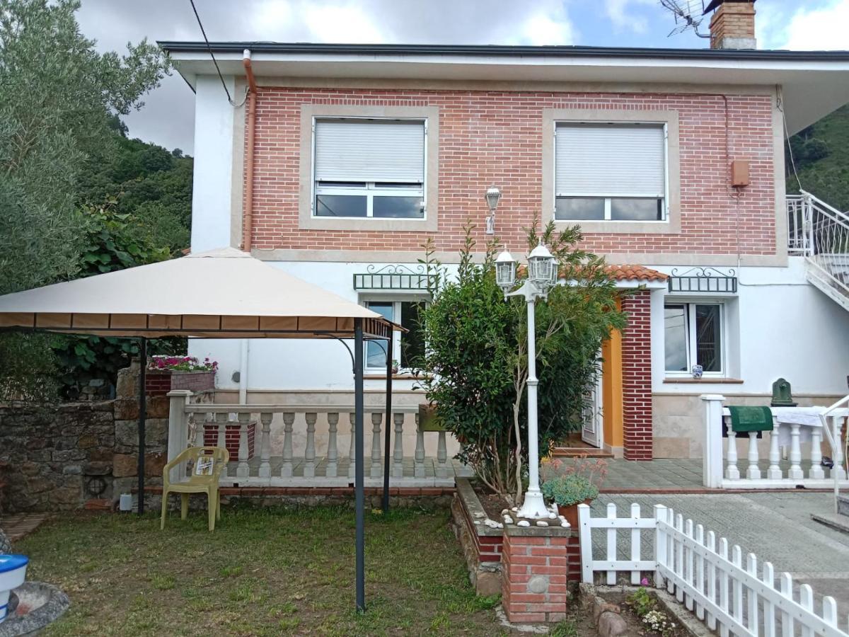 Vivienda Turistica Volvere Santiurde de Toranzo Exterior foto
